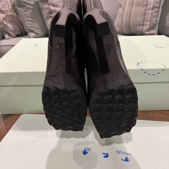 Off White Sponge Sole Leather Chelsea Pull on boots Size 39 EU 9US. - Picture 5 of 11